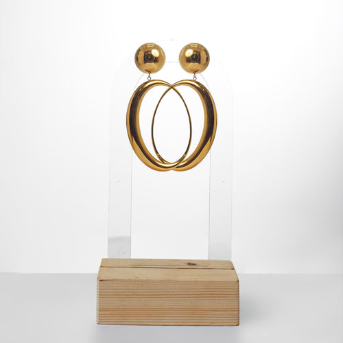 Load image 1 in gallery view