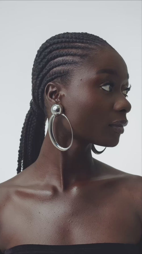 Load image 1 in gallery view